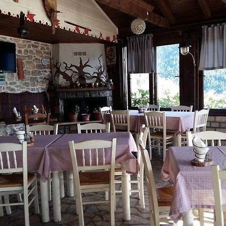 Mathes Otel Klávsion Dış mekan fotoğraf