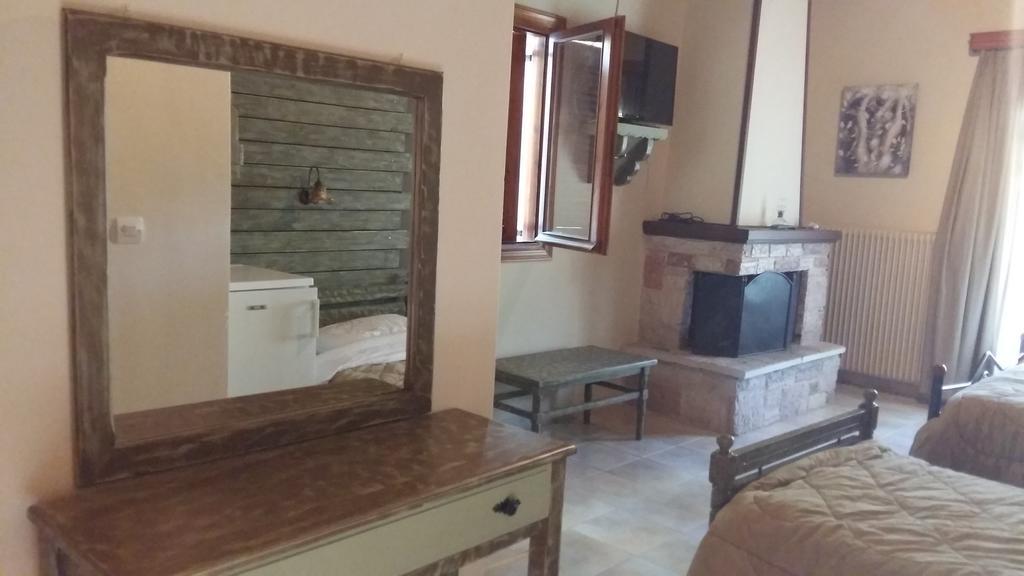 Mathes Otel Klávsion Dış mekan fotoğraf