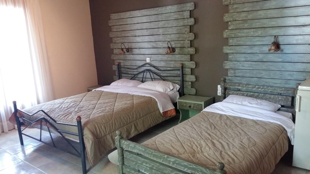 Mathes Otel Klávsion Dış mekan fotoğraf